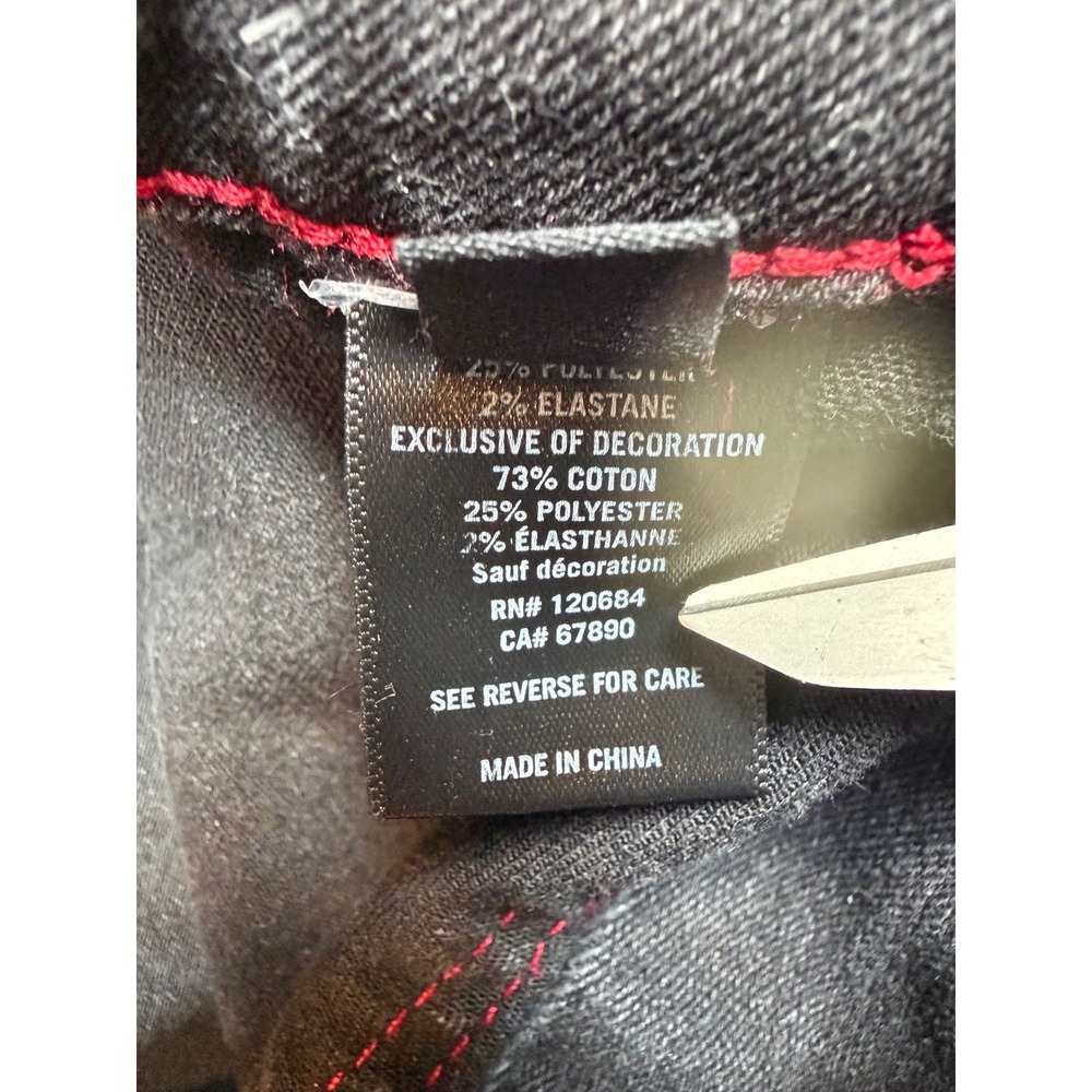 Hot Topic Black Red Contrast Stitch Grommet O-Ring Flare Jean Mall Goth Punk Y2K - Picture 5 of 7